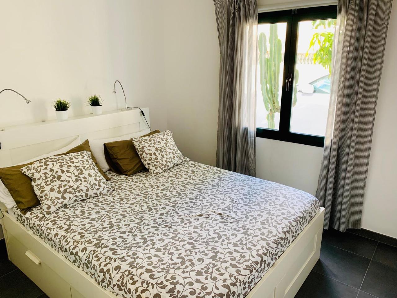 Tías Apartamentos Zalabar מראה חיצוני תמונה