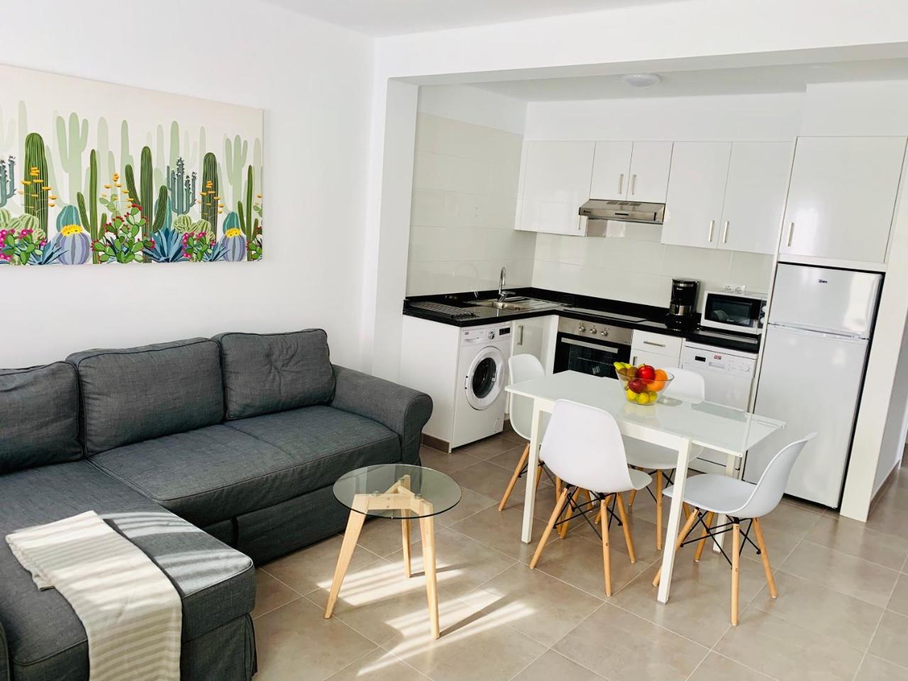 Tías Apartamentos Zalabar מראה חיצוני תמונה