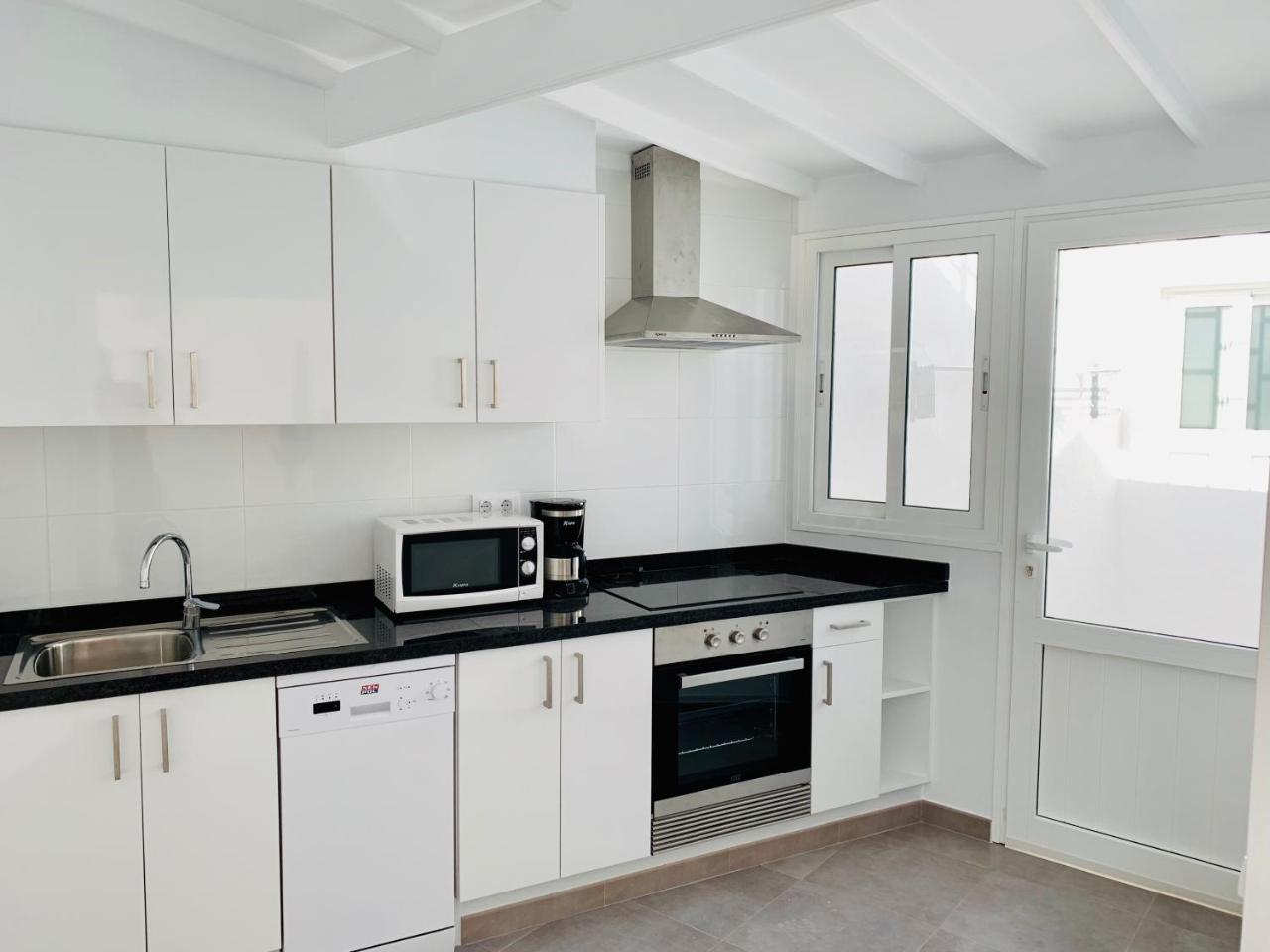 Tías Apartamentos Zalabar מראה חיצוני תמונה