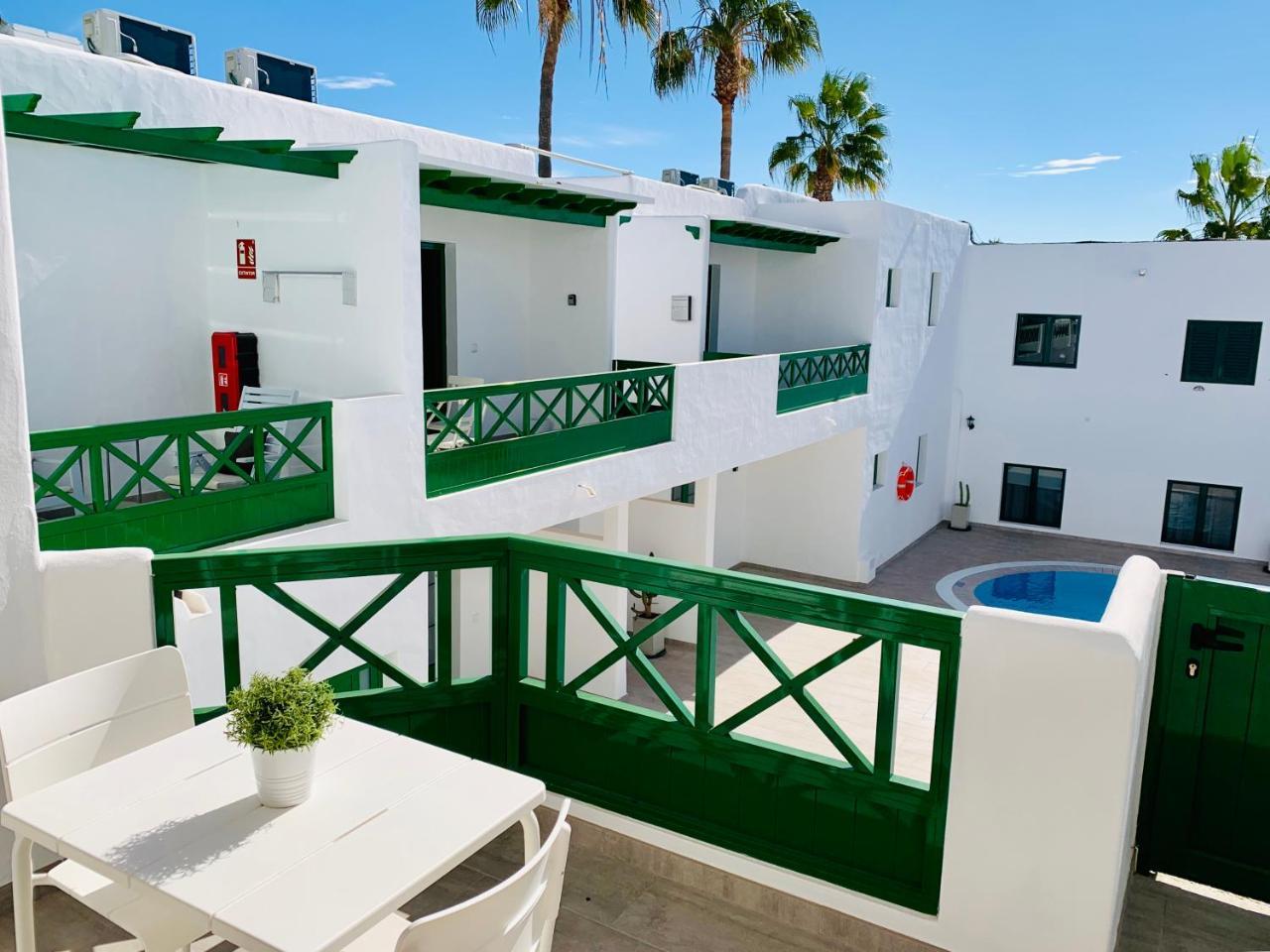 Tías Apartamentos Zalabar מראה חיצוני תמונה