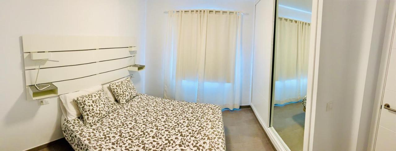 Tías Apartamentos Zalabar מראה חיצוני תמונה