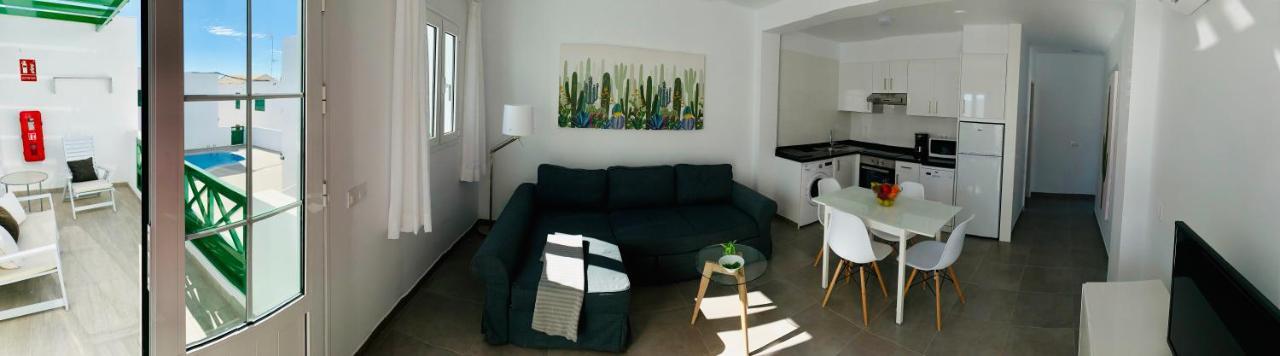 Tías Apartamentos Zalabar מראה חיצוני תמונה