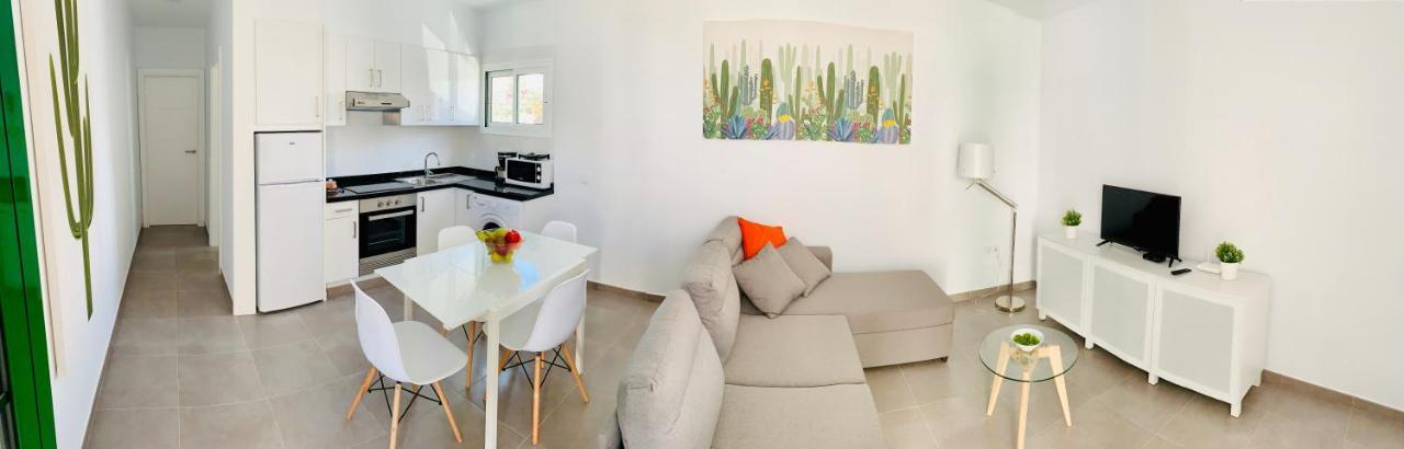 Tías Apartamentos Zalabar מראה חיצוני תמונה