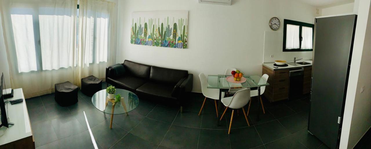 Tías Apartamentos Zalabar מראה חיצוני תמונה